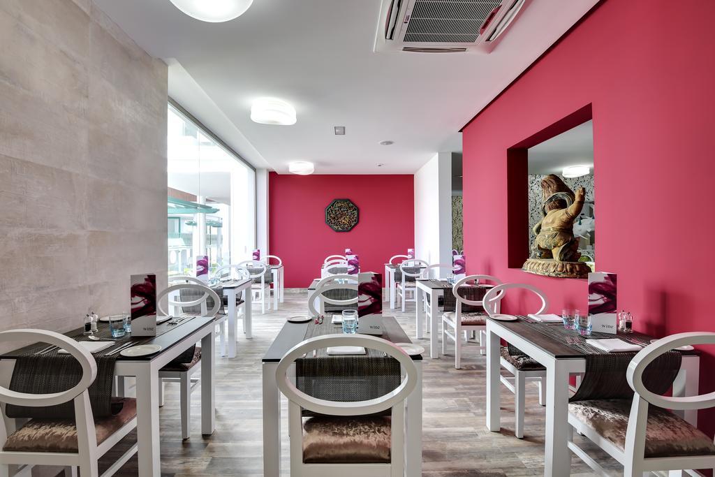 巴塞罗特吉塞海滩酒店 - 仅限成人 科斯塔特吉塞 外观 照片
